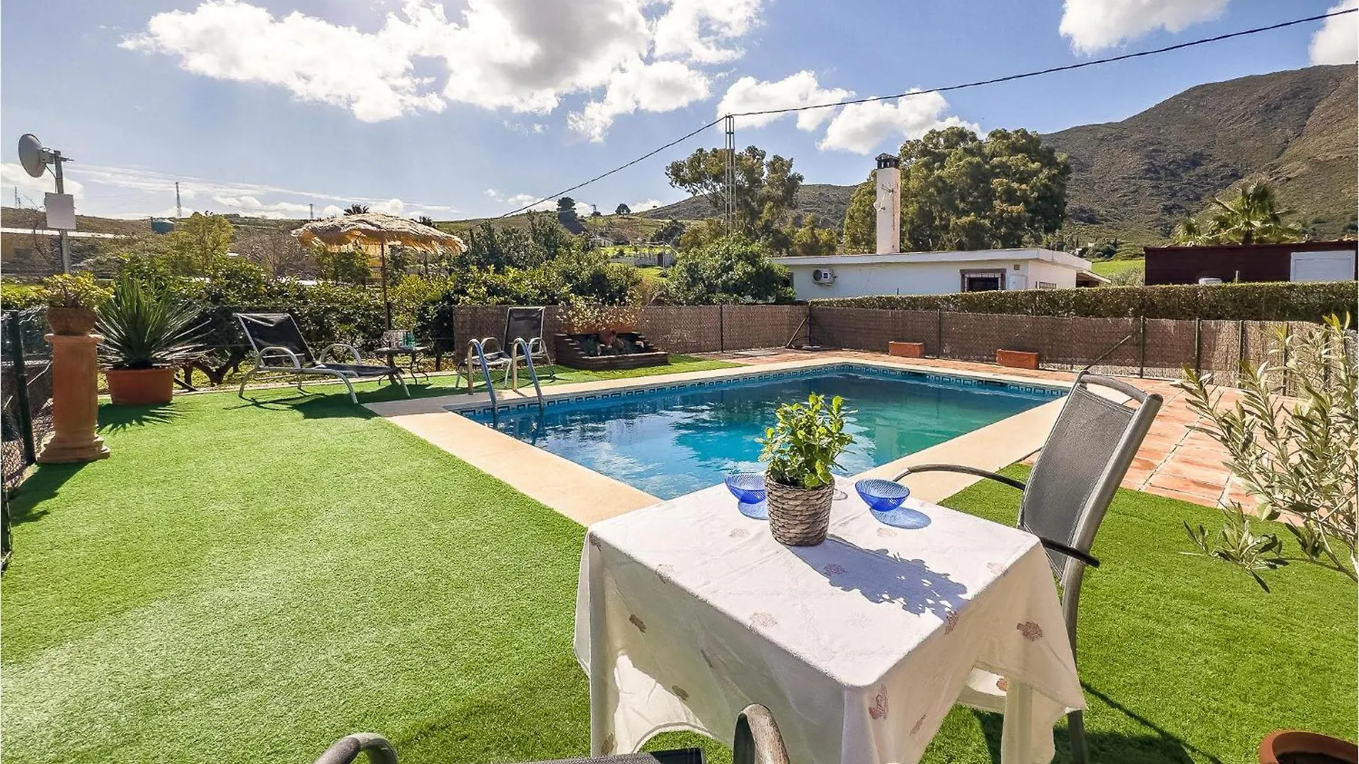 2 Bedroom Amazing Home In Mijas Spanien