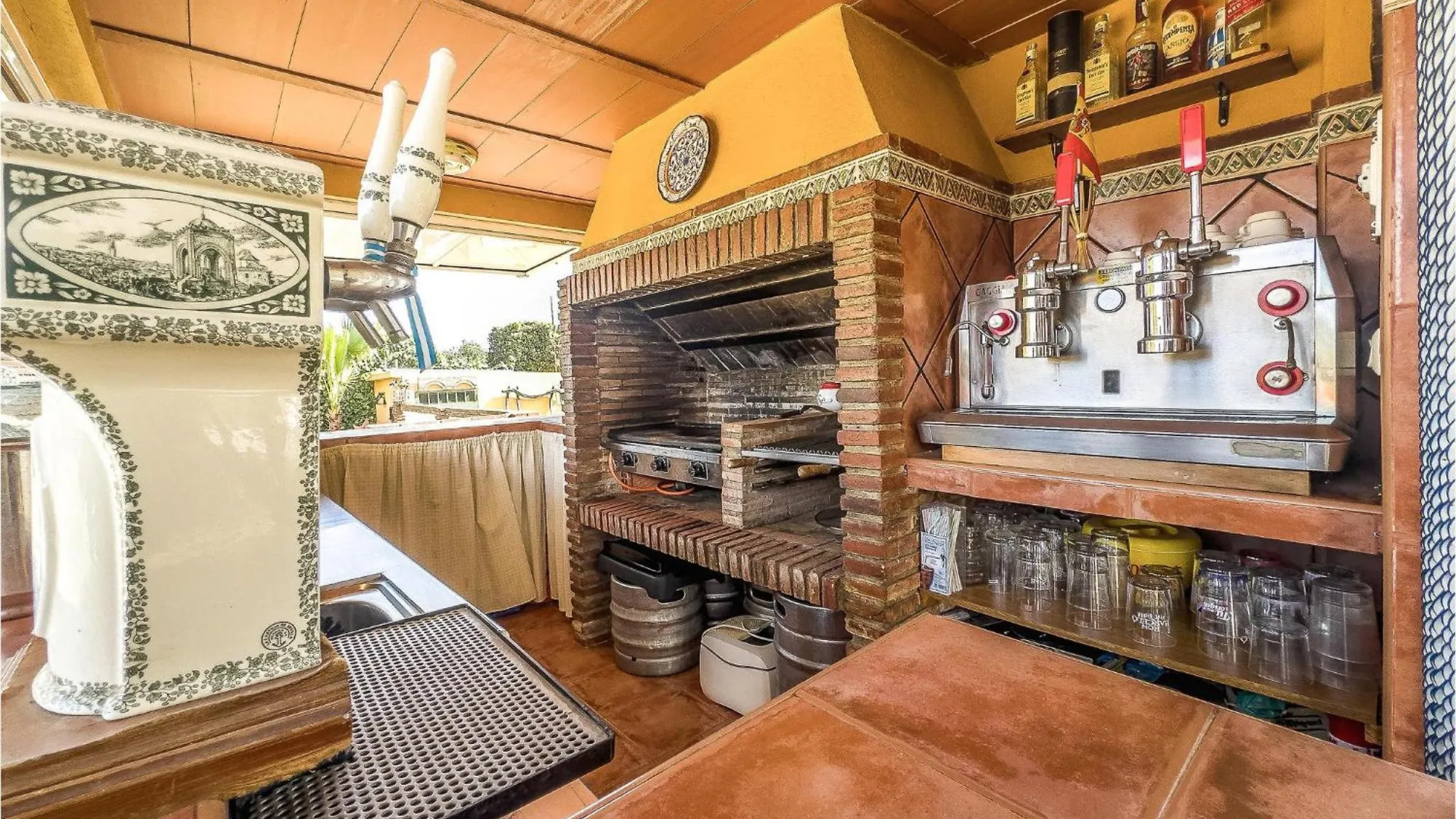 2 Bedroom Amazing Home In Mijas