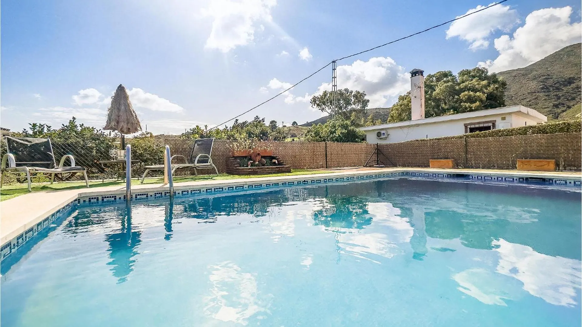 Feriehus 2 Bedroom Amazing Home In Mijas